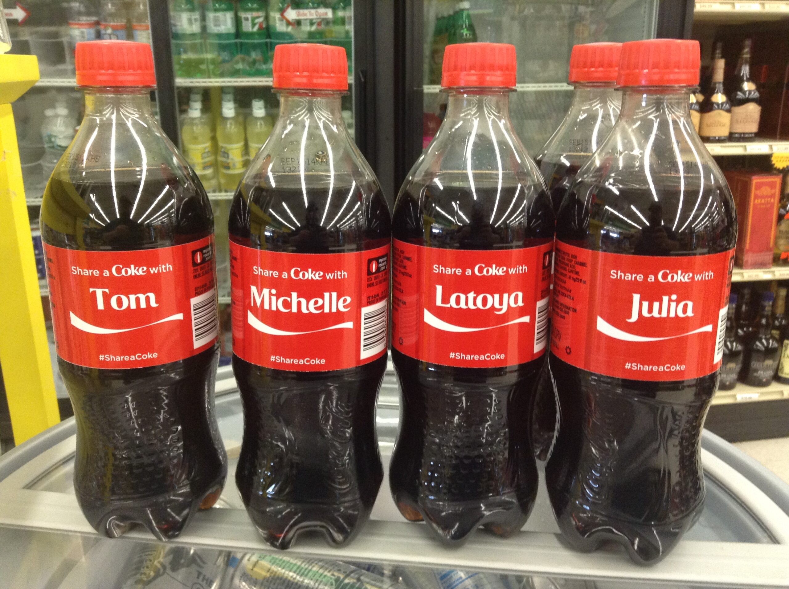 coca cola, compartir una coca cola, share a coke, marketing, marketing nostalgico, nostalgia